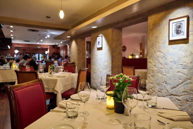 Adega Restaurante, portuguese kitchen at 33 Elm Street in Old Toronto, Toronto