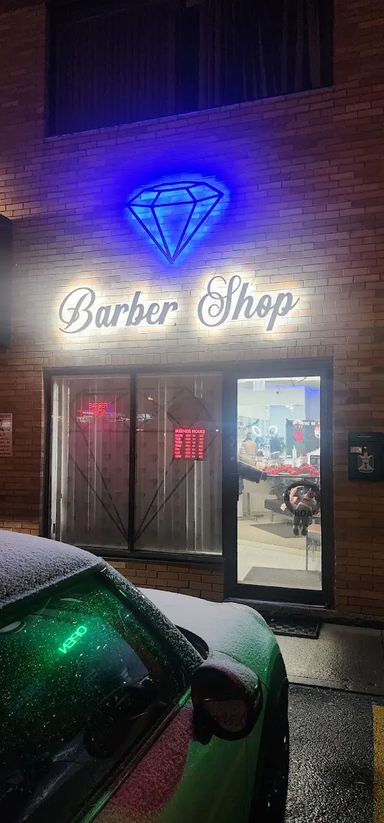 Blue Diamond Barbershop, beauty salon at 1123 Albion Road in Etobicoke, Toronto