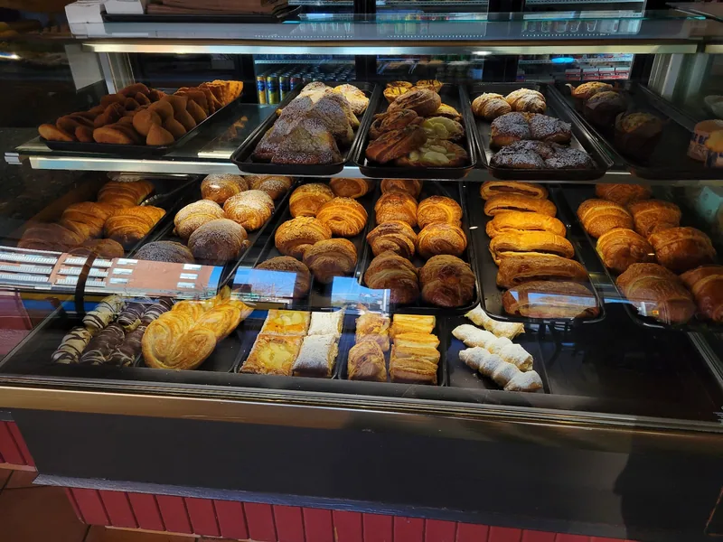 Caldense Bakery, bakery at 2406 Eglinton Avenue West in York, Toronto