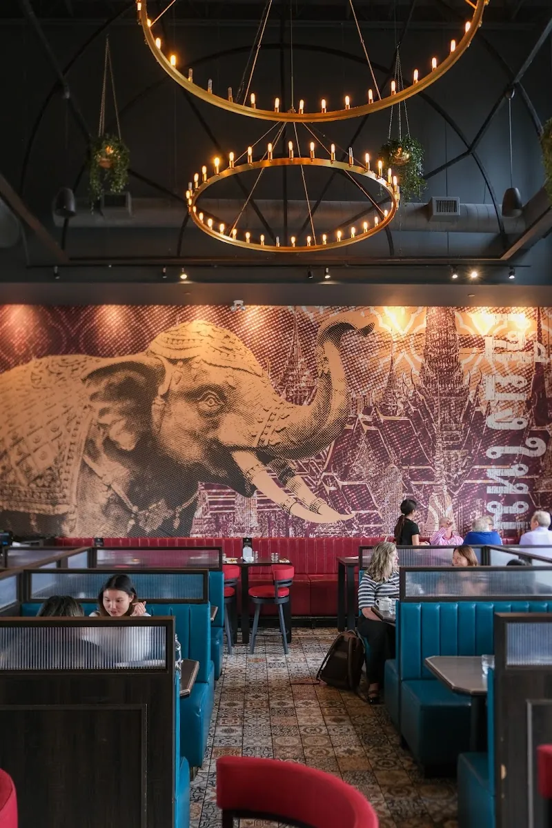 Chiang Mai Thai Kitchen, thai kitchen at 84 Park Lawn Road in Etobicoke, Toronto