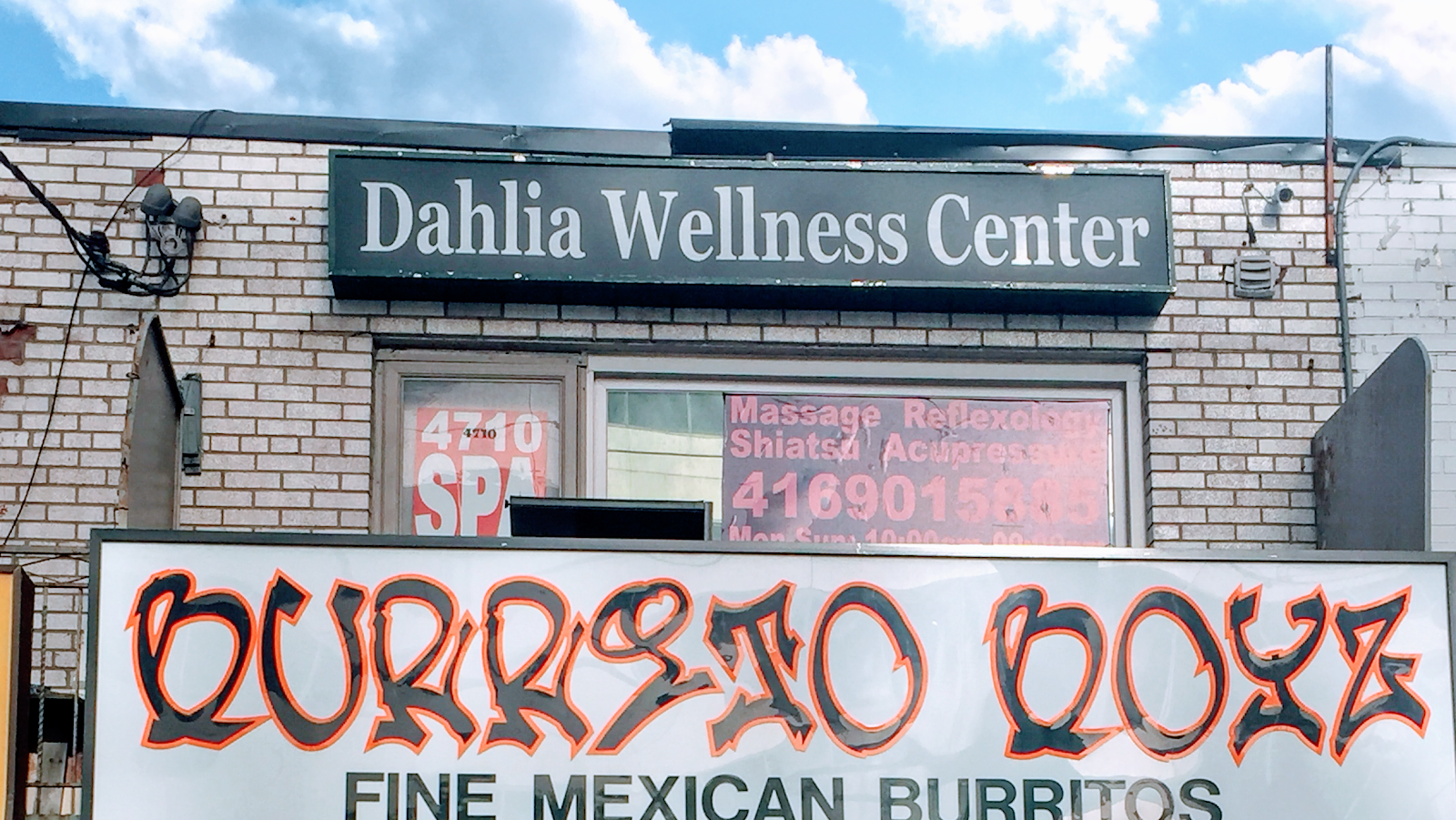 Dahlia Wellness Centre, beauty salon at 4710 Yonge Street in North York, Toronto