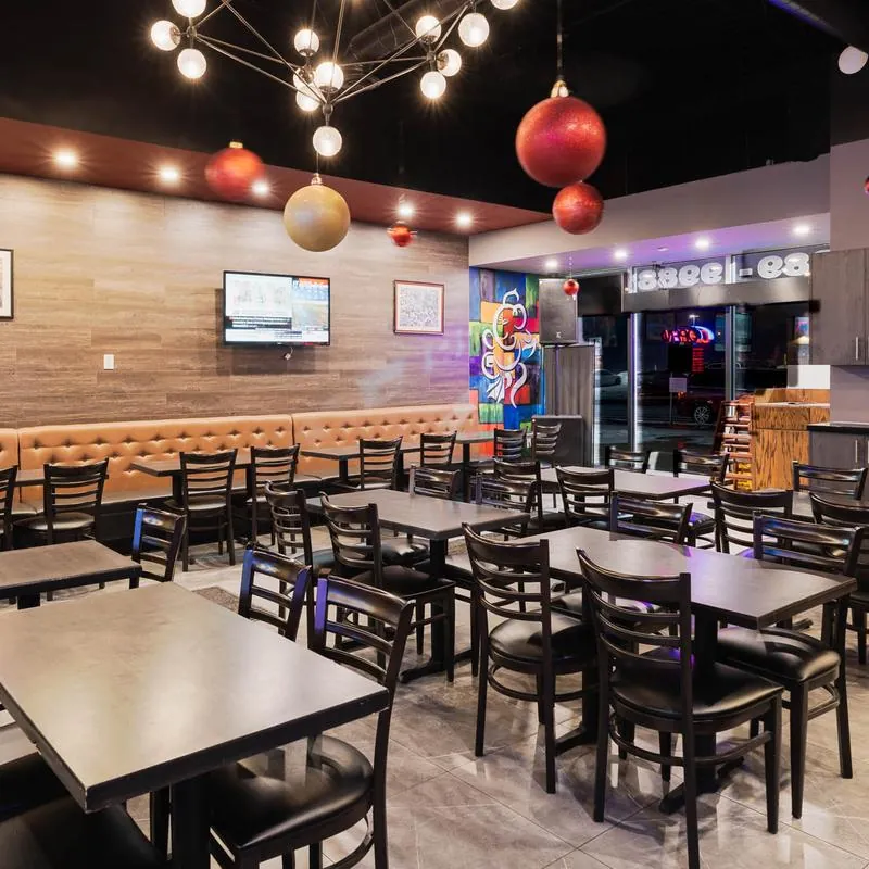 Dave's Roti & Doubles/ Busy Corner Restaurant &Lounge, caribbean kitchen at 2866 Ellesmere Road in Scarborough, Toronto