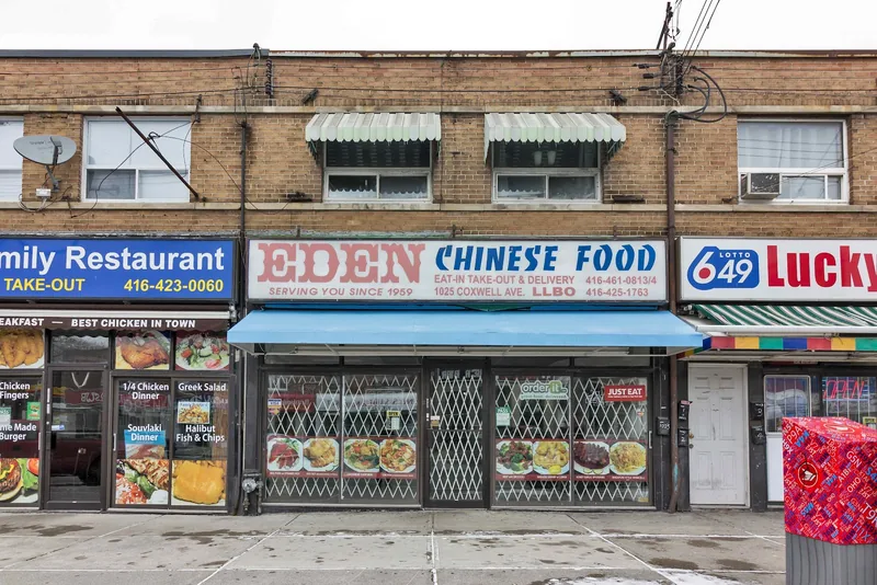 Eden Chinese Food, chinese kitchen at 1025 Coxwell Avenue in East York, Toronto