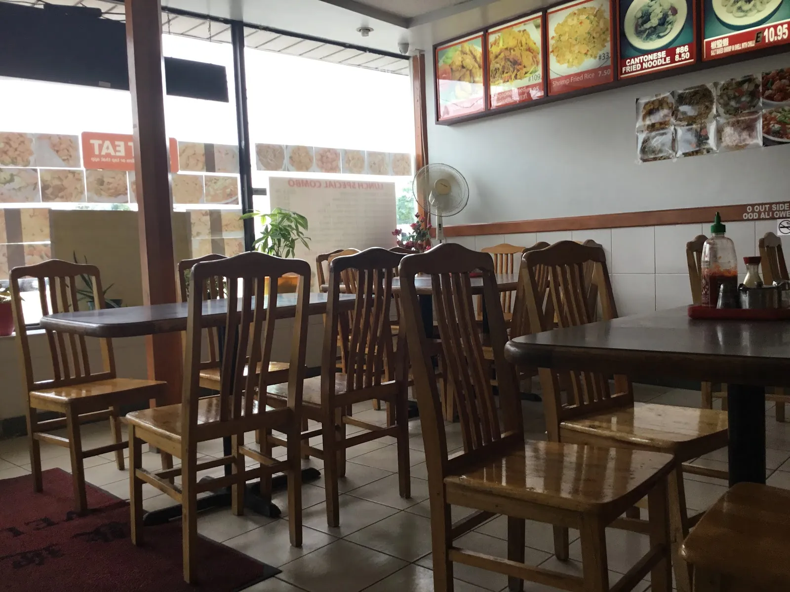 Golden Golden Star Noodle Restaurant, chinese kitchen at 1690 Jane Street in Etobicoke, Toronto