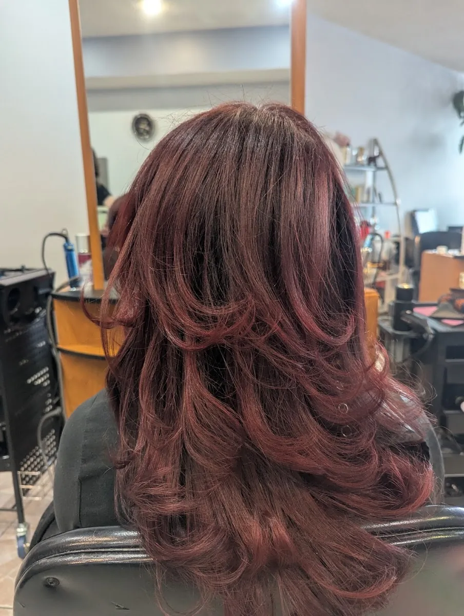 J J Hairstylist & Skincare, beauty salon at 2627 Islington Avenue in Etobicoke, Toronto