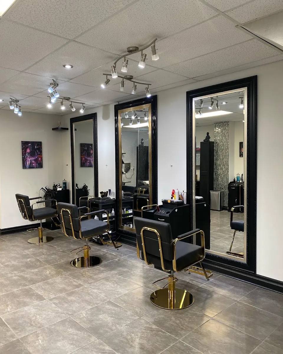 Jmag Studio, hair salon at 1160 The Queensway in Etobicoke, Toronto
