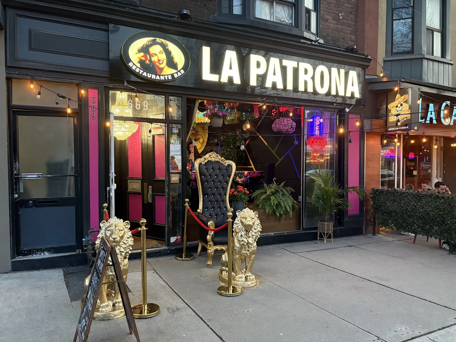 LA PATRONA RESTAURANT AND BAR BY 416, mexican kitchen at 669 College Street in Old Toronto, Toronto