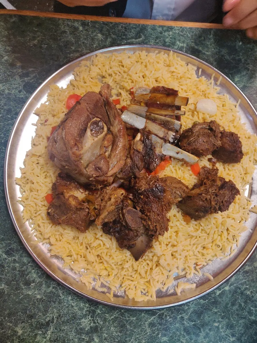 New Banadir Somali Restaurant, african kitchen at 2007 Lawrence Avenue West in Etobicoke, Toronto
