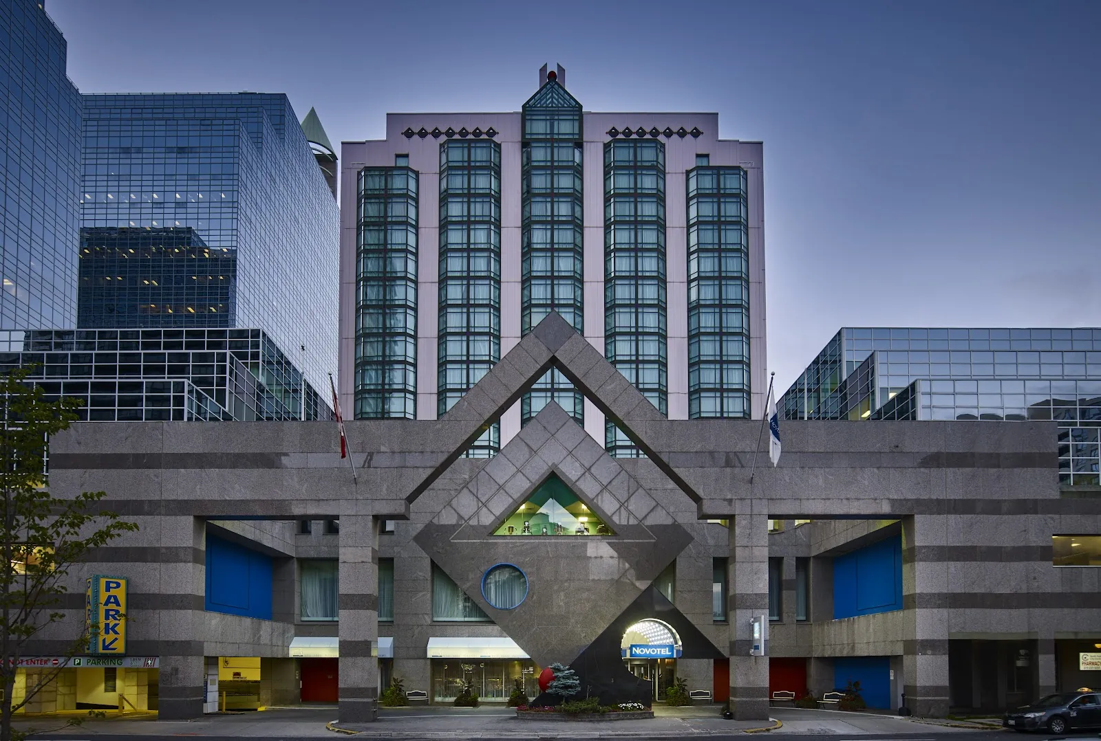 Novotel, hotel at 3 Park Home Avenue in North York, Toronto