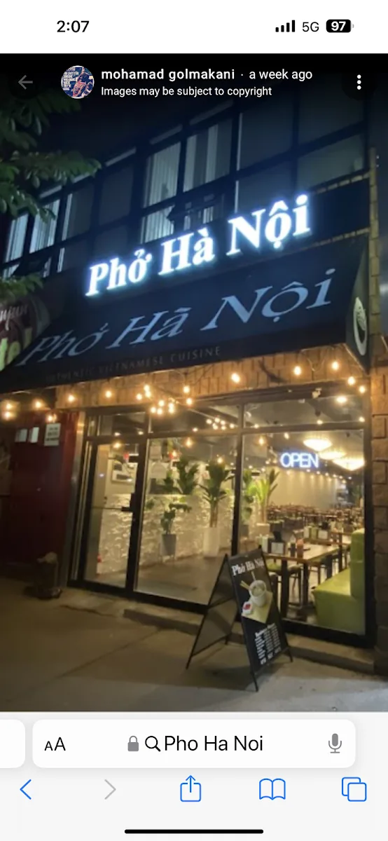 Pho Ha Noi, vietnamese kitchen at 374 College Street in Old Toronto, Toronto
