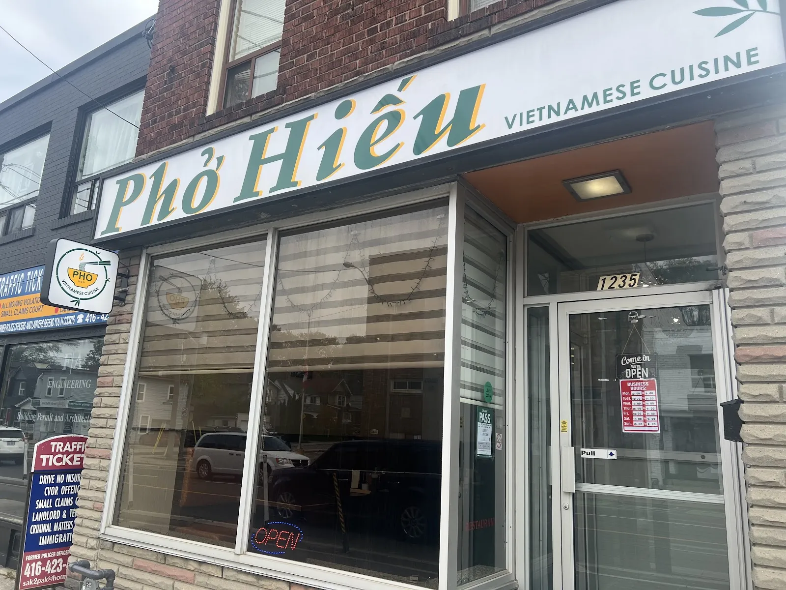 Pho Hieu, vietnamese kitchen at 1235 Woodbine Avenue in East York, Toronto