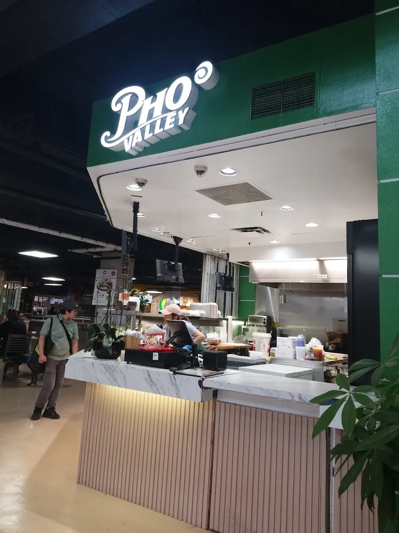 PHO VALLEY TORONTO, vietnamese kitchen at 275 Dundas Street West in Old Toronto, Toronto