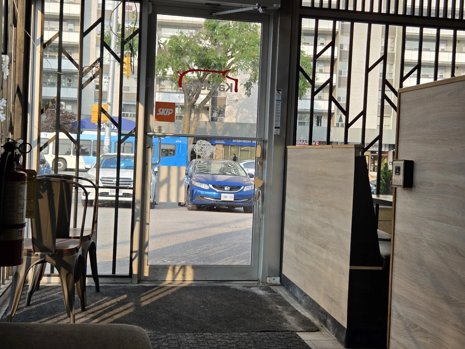 Pizza Maru, korean kitchen at 6050 Yonge Street in North York, Toronto