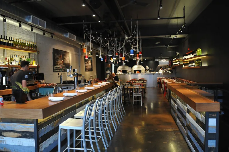 Pizzeria Libretto, italian kitchen at 550 Danforth Avenue in Old Toronto, Toronto