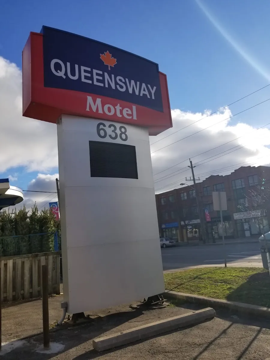 Queensway Motel, motel at 638 The Queensway in Etobicoke, Toronto