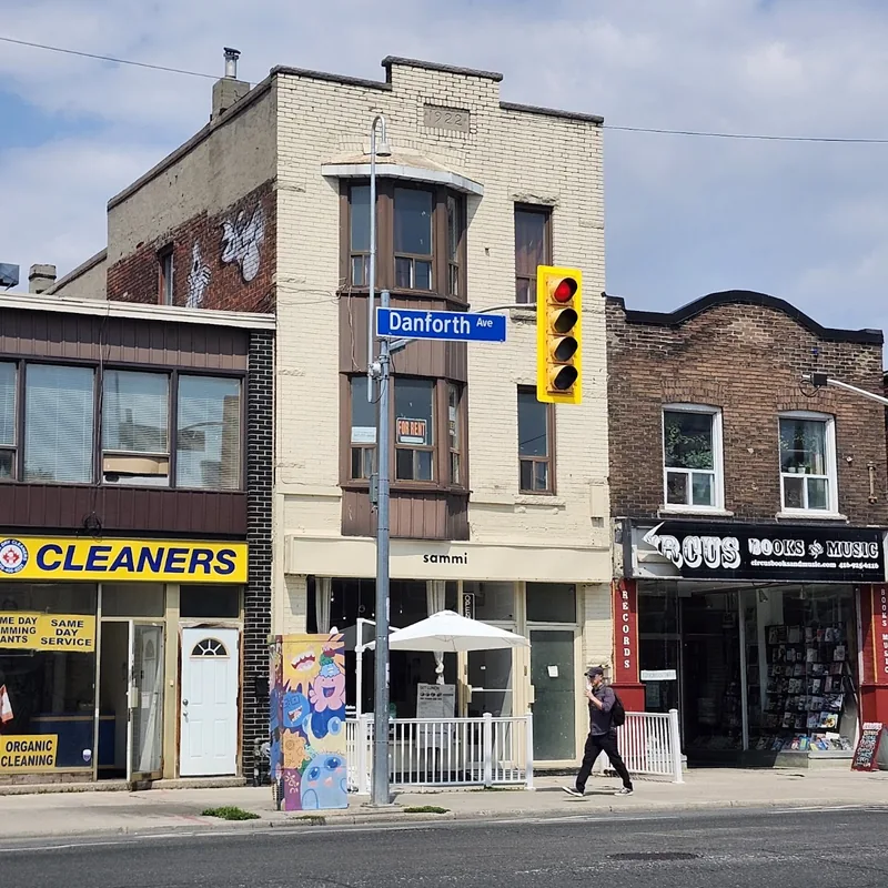 Sammi 森記, chinese kitchen at 862 Danforth Avenue in East York, Toronto