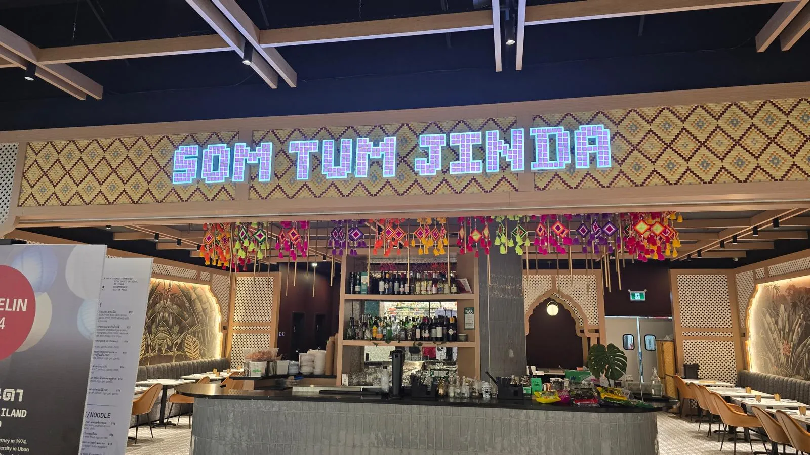 Som Tum Jinda - Fairview Mall, thai kitchen at 1800 Sheppard Avenue East in North York, Toronto