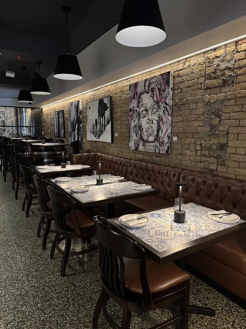Taberna Nacional, portuguese kitchen at 928 College Street in Old Toronto, Toronto