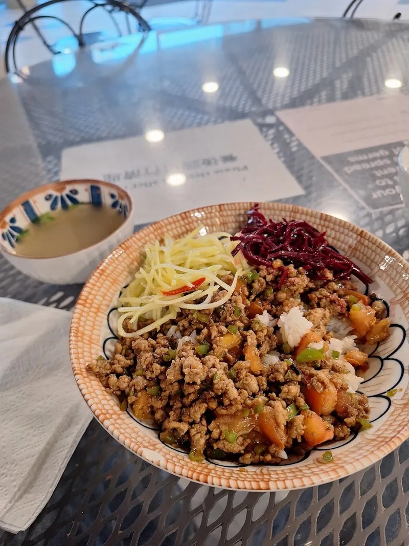 Taste of Yunnan, chinese kitchen at 222 Spadina Avenue in Old Toronto, Toronto
