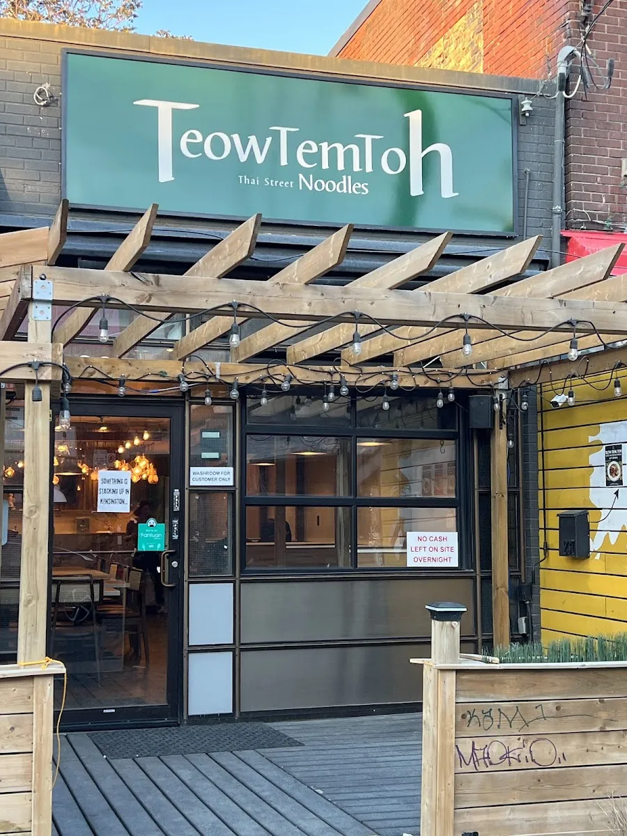 Teow Tem Toh, thai kitchen at 237 Augusta Avenue in Old Toronto, Toronto