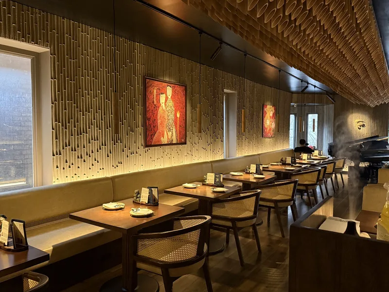 TRE - Viet Heritage Kitchen & Bar, vietnamese kitchen at 31 Elm Street in Old Toronto, Toronto
