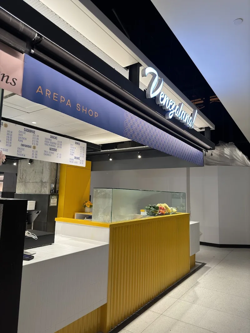 VENEZOLANO AREPA SHOP, latin american kitchen at 65 Front Street West in Old Toronto, Toronto