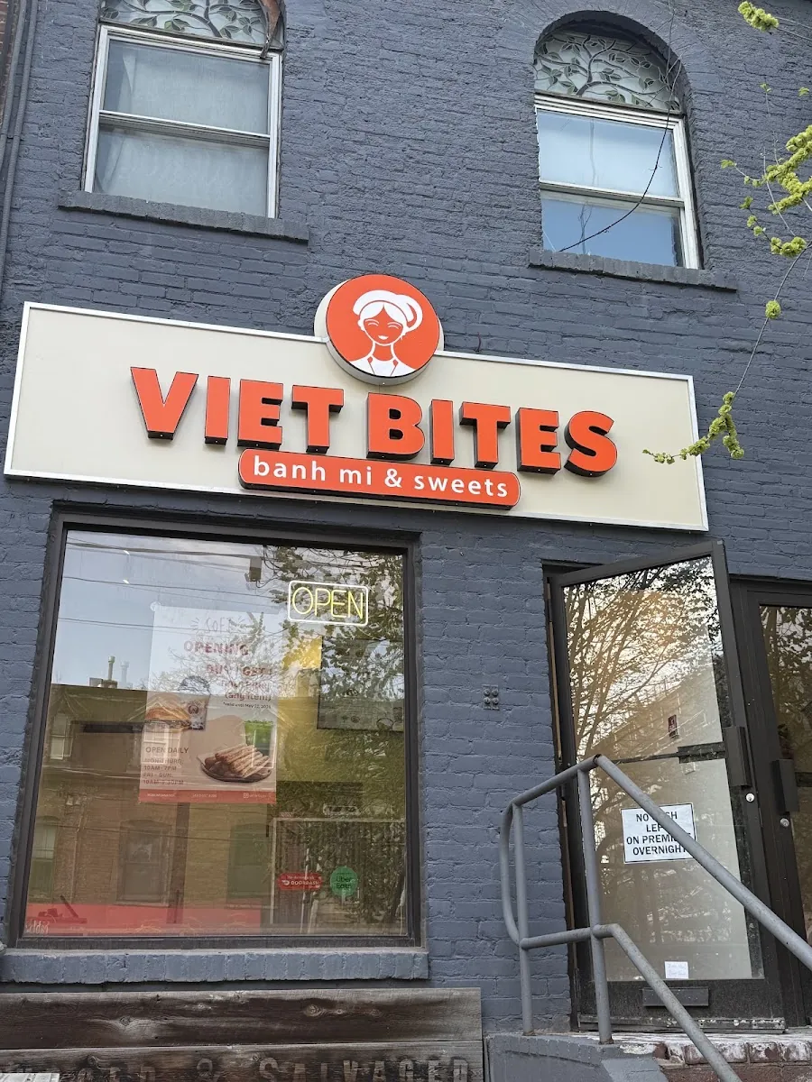 Vietbites, vietnamese kitchen at 246 Gerrard Street East in Old Toronto, Toronto