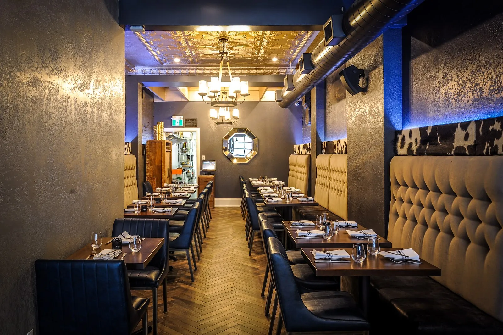 Vos Restaurante Argentino-College, latin american kitchen at 847 College Street in Old Toronto, Toronto